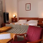 Riviera دْغاماي