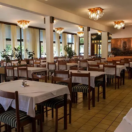 Hotel Riviera