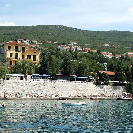 Riviera Отель